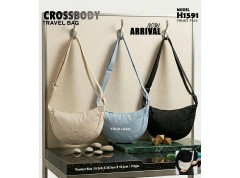 CROSSBODY TRAVEL BAG 